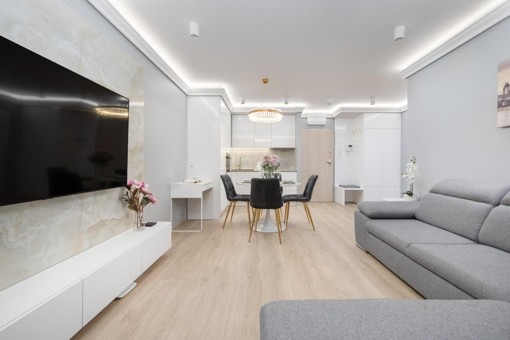 Elegant Apartment With Balcony By The Oder River In Wroclaw By Renters Prestige Breslávia Exterior foto