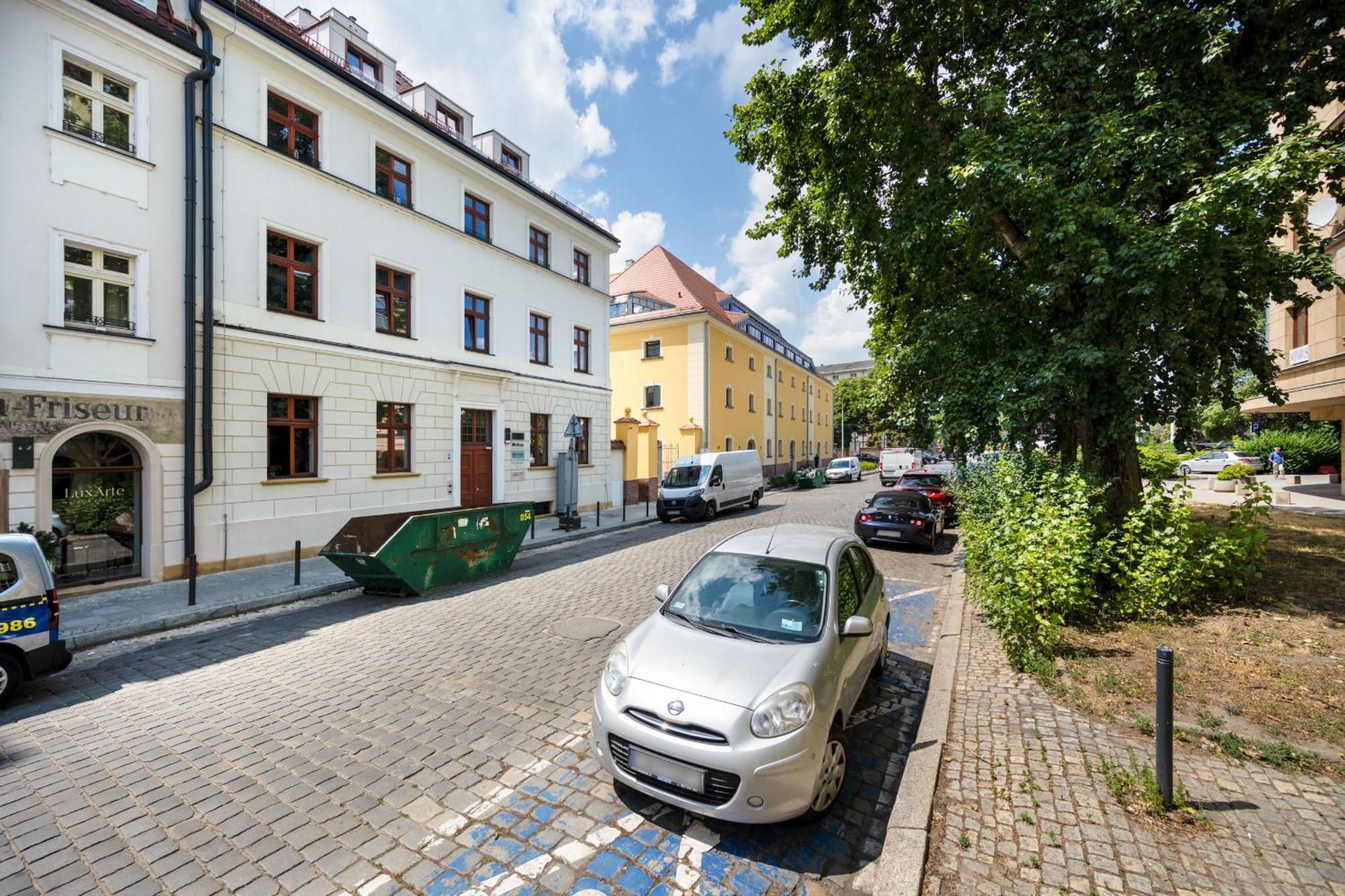 Elegant Apartment With Balcony By The Oder River In Wroclaw By Renters Prestige Breslávia Exterior foto